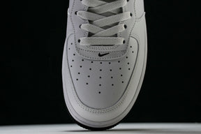 Air Force 1'07 Mid