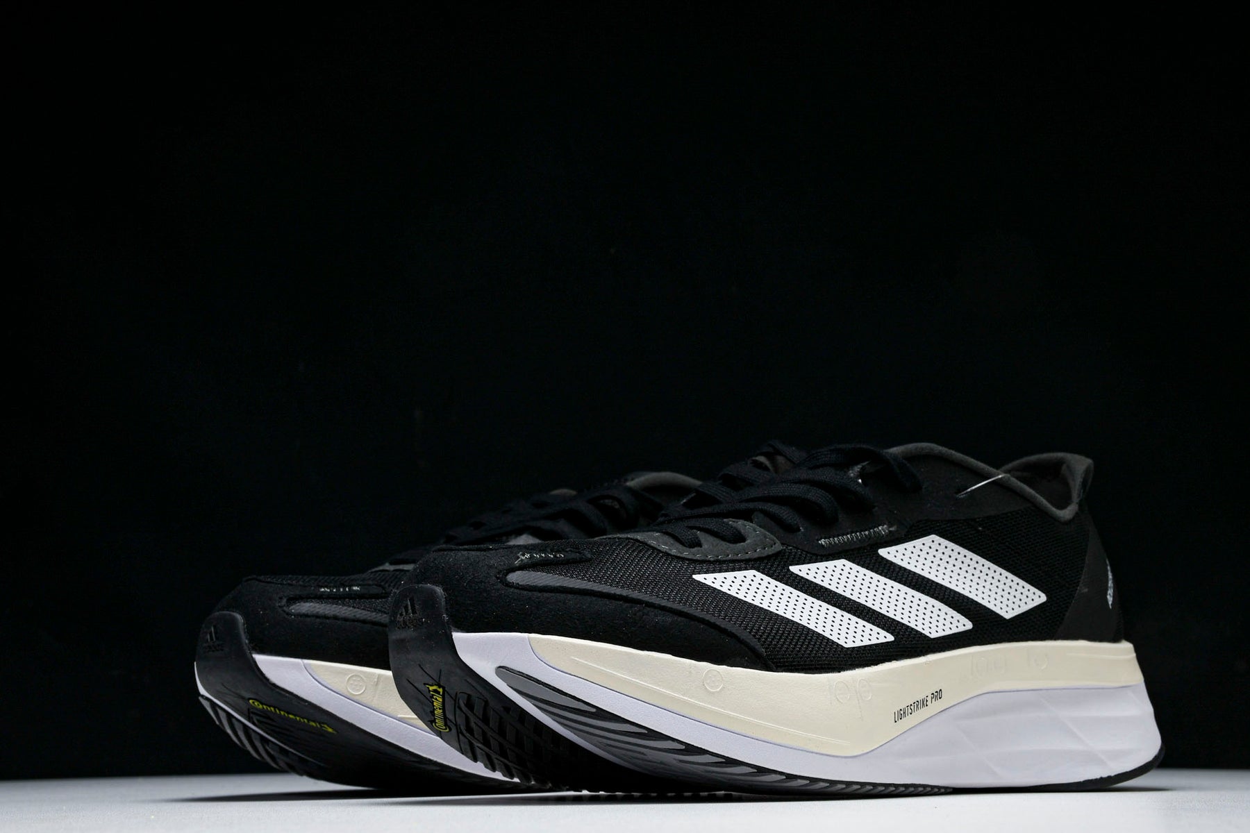 Adizero Boston 11