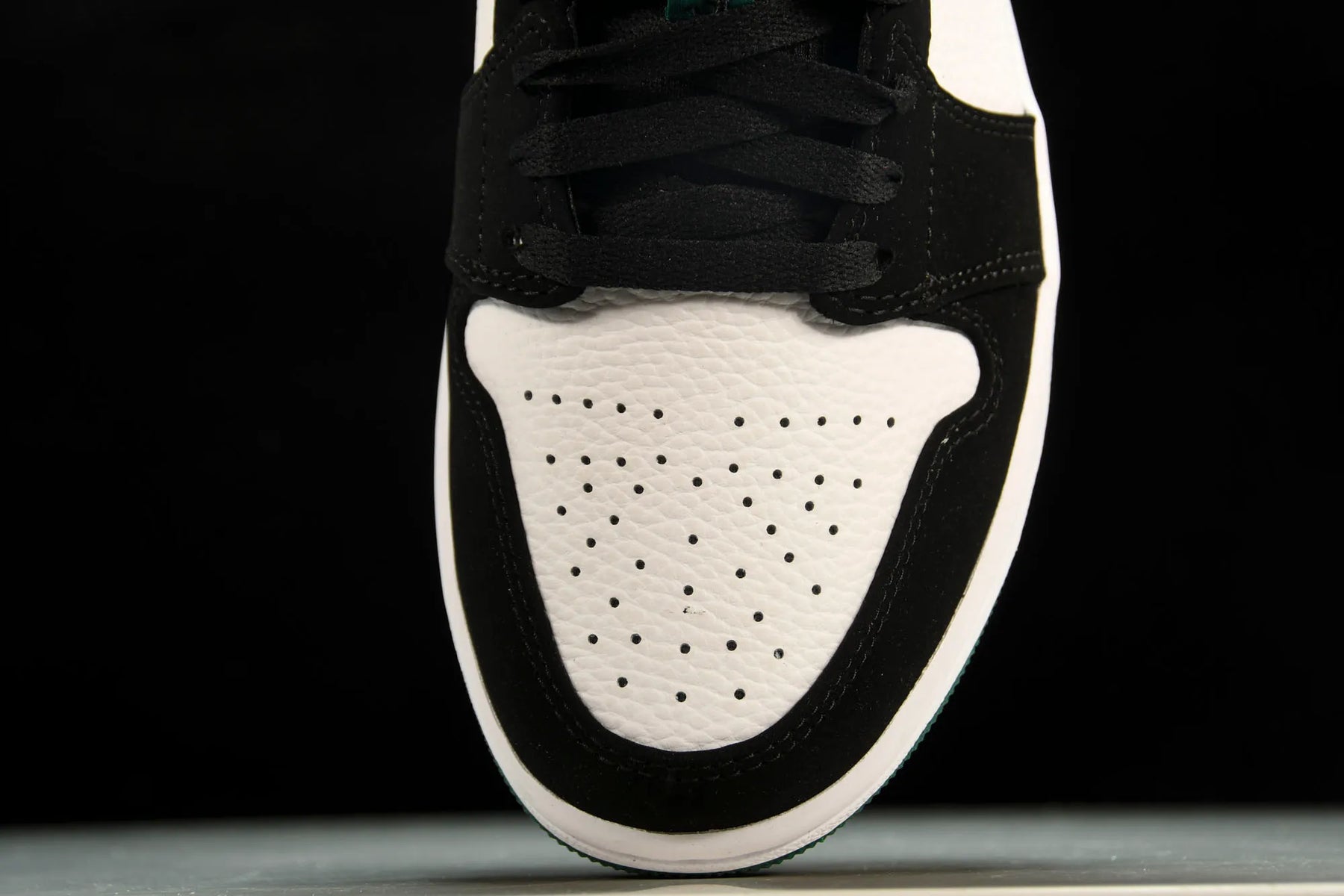 Air Jordan Low