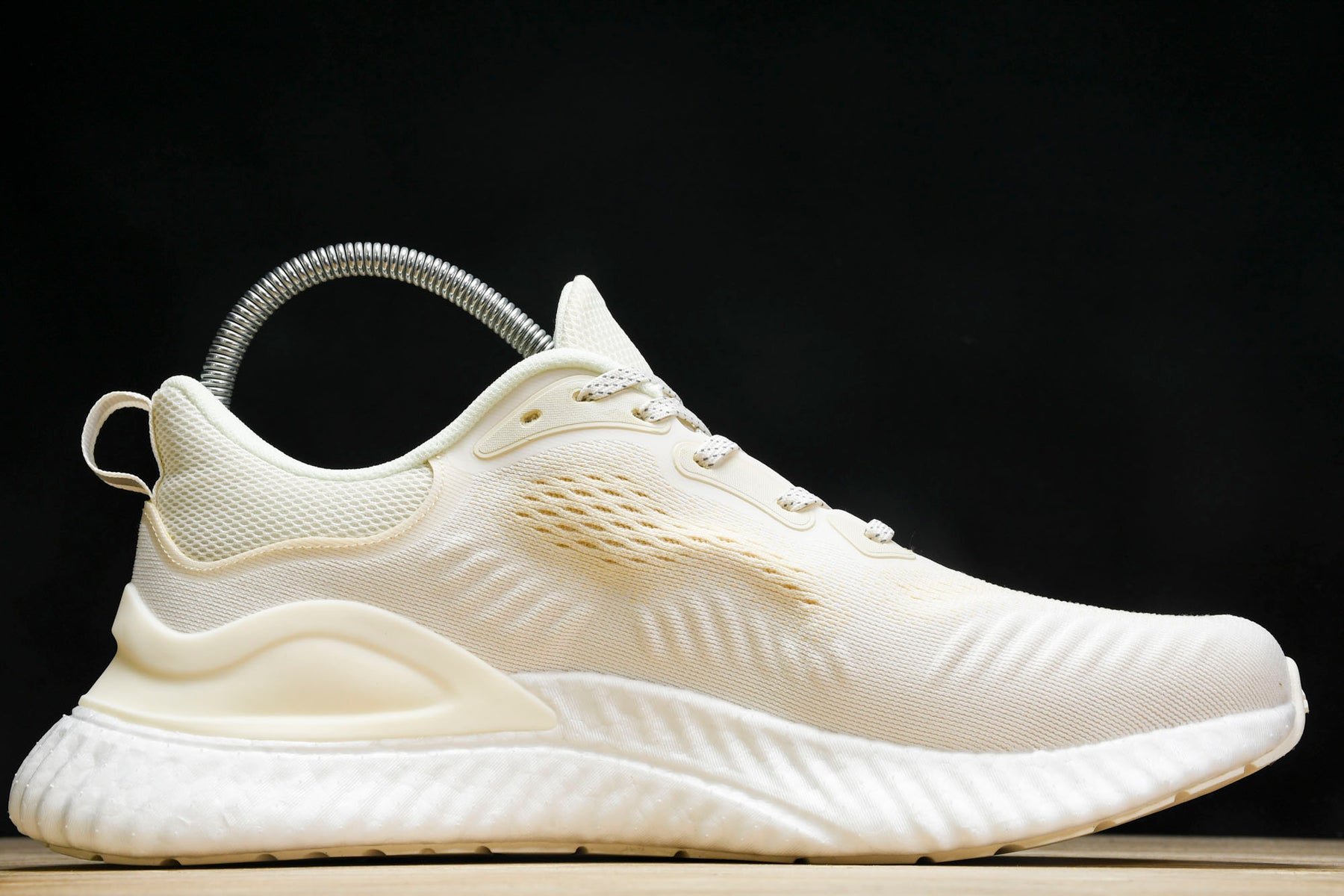 Alpha Bounce Beyond