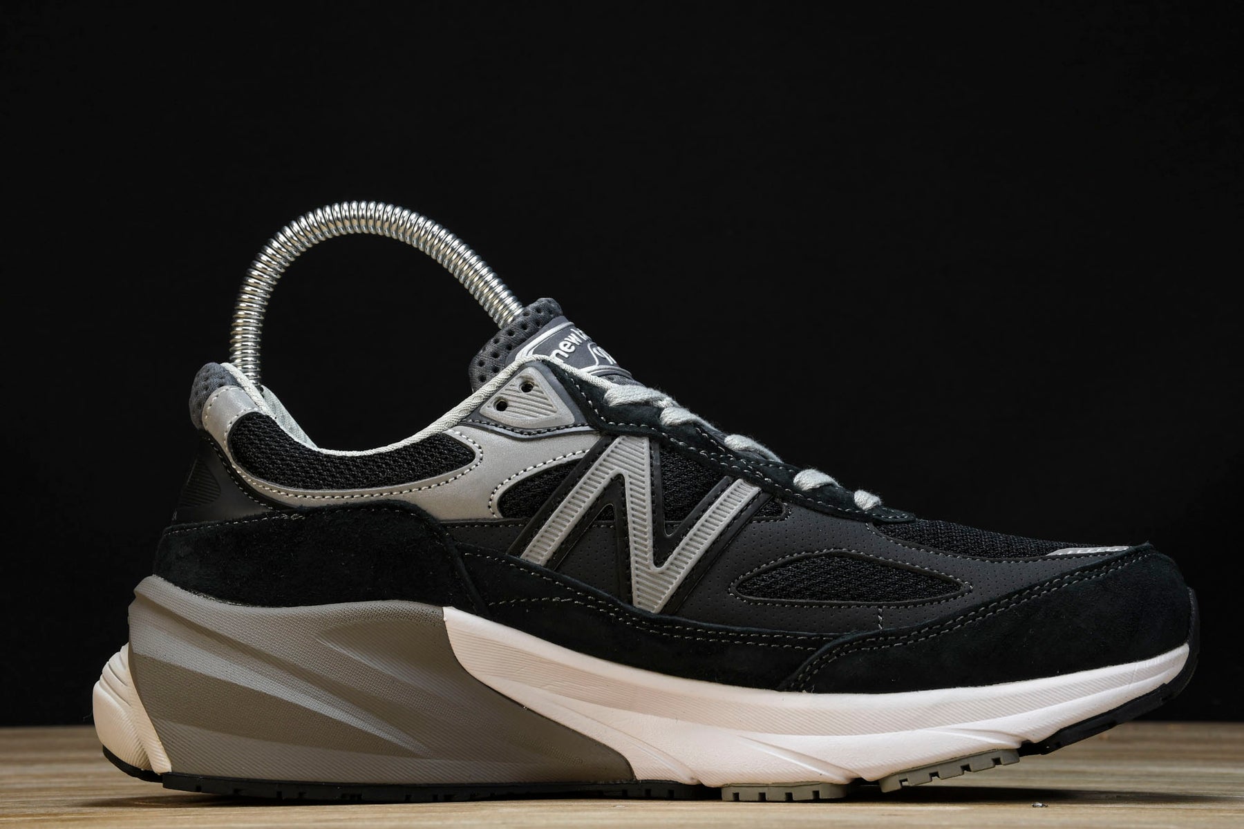 NB  990V6