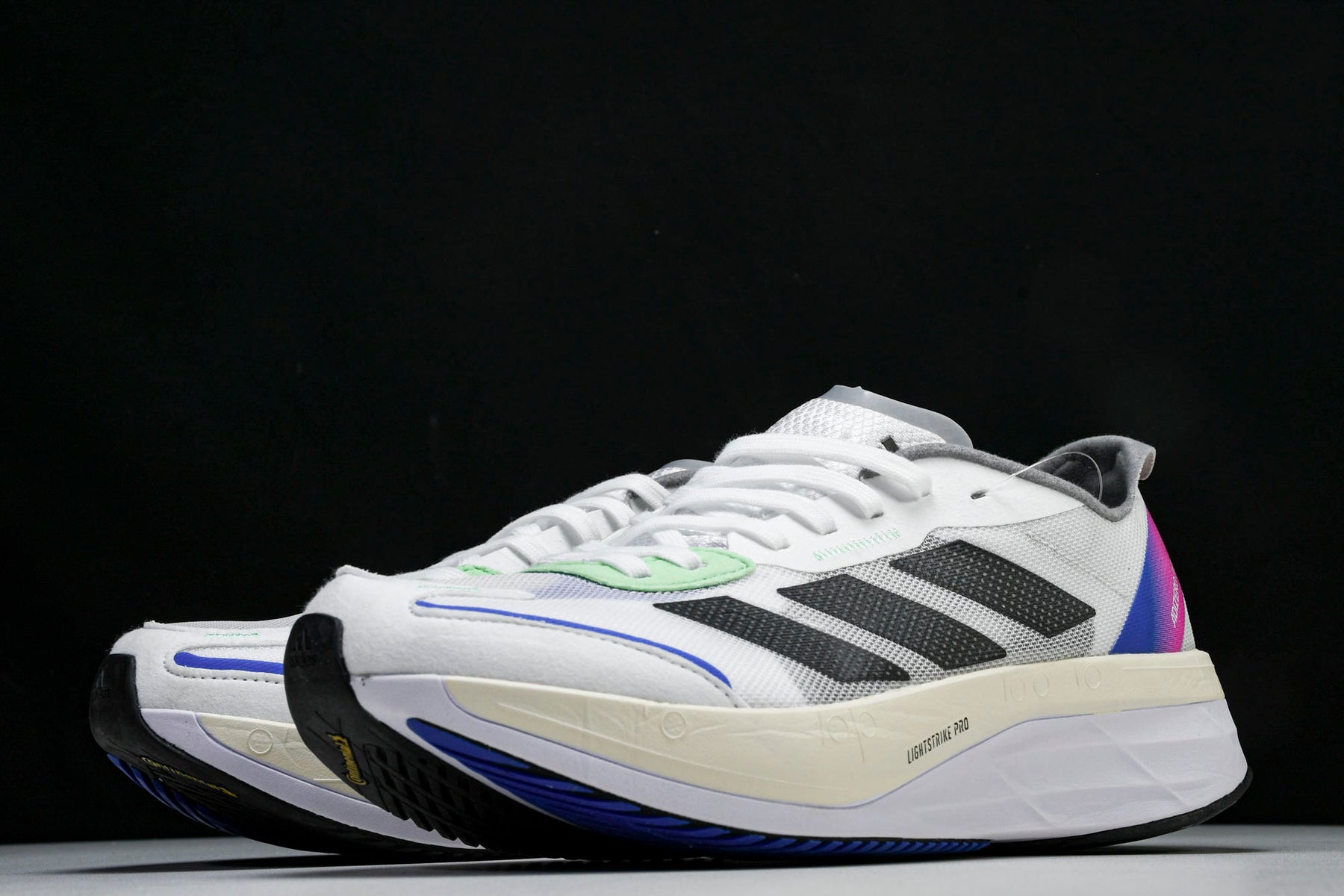 Adizero Boston 11