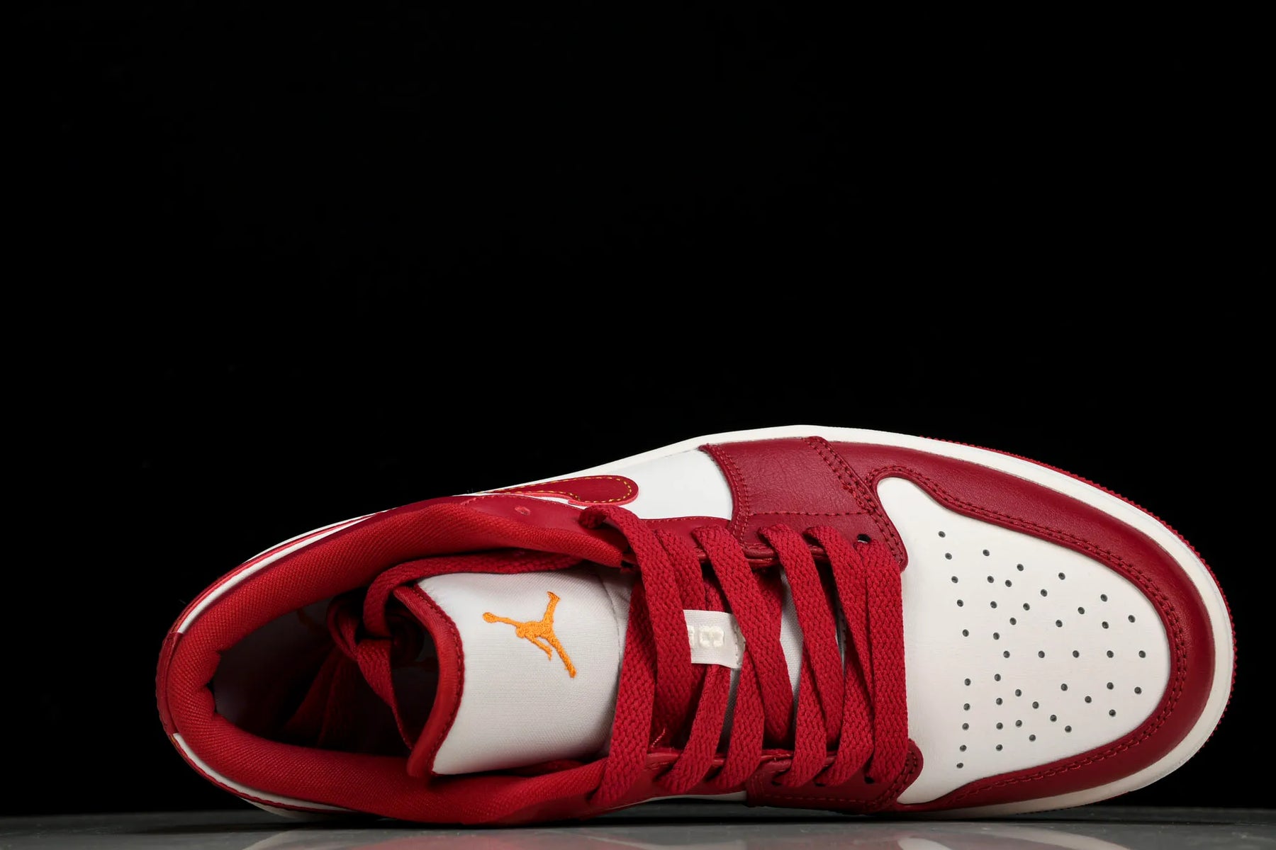 Air Jordan Low