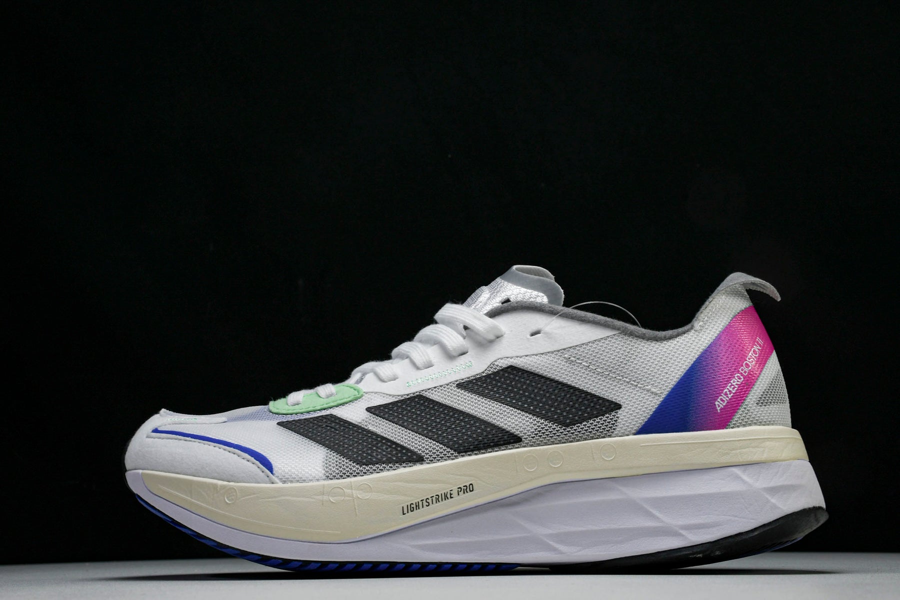 Adizero Boston 11