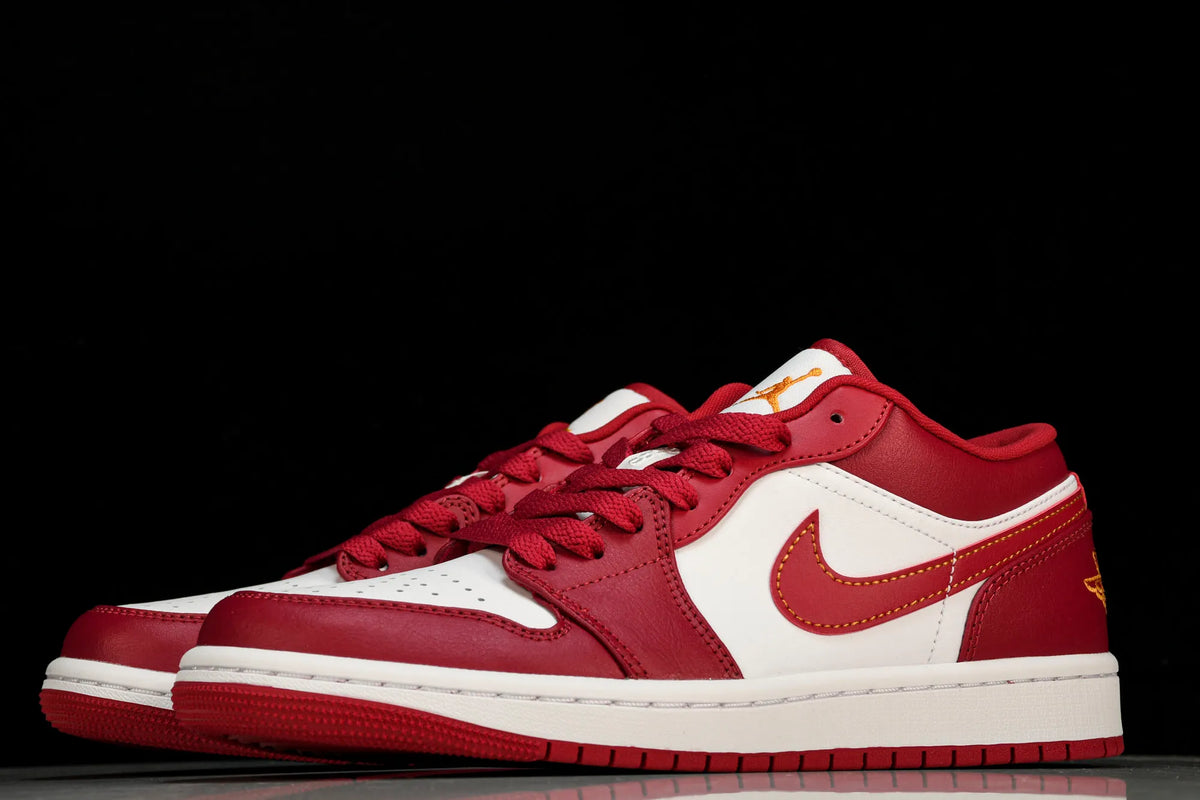 Air Jordan Low