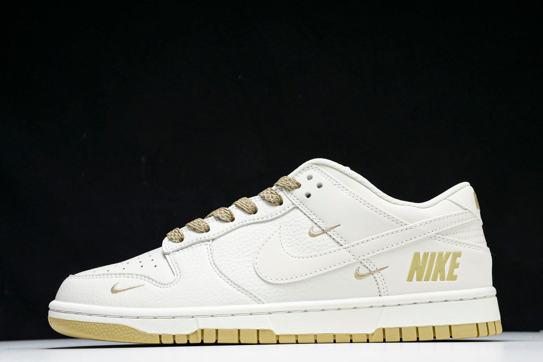 Dunk Low