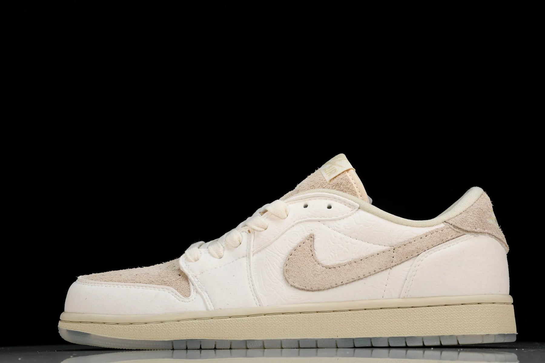 Air Jordan Low
