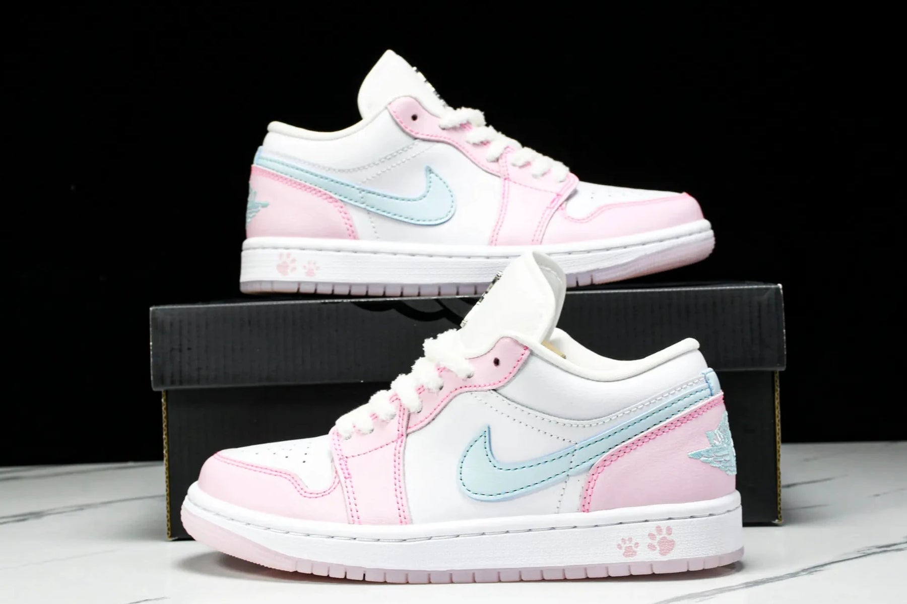 Air Jordan Paw Print Pink