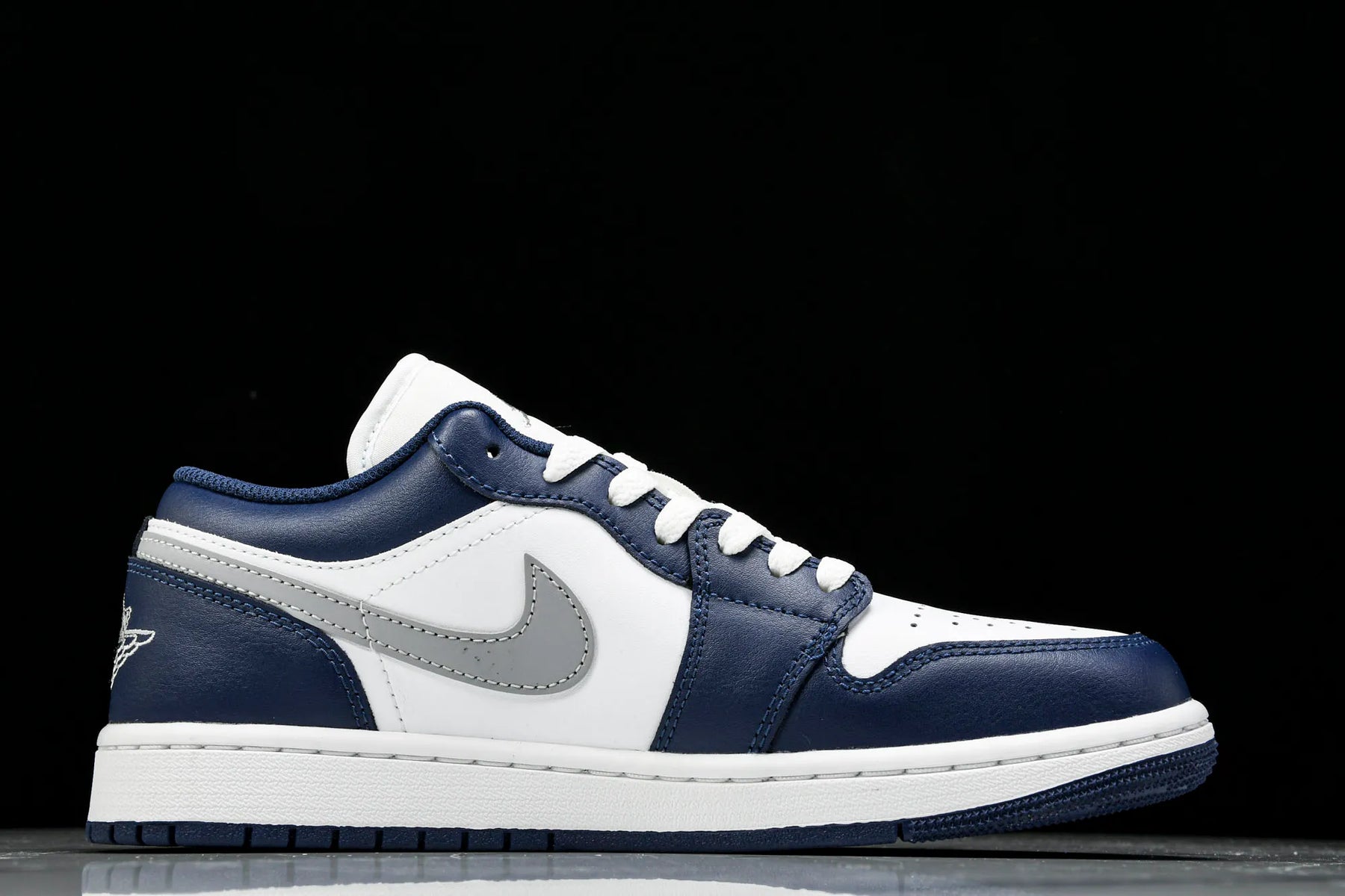 Air Jordan Low