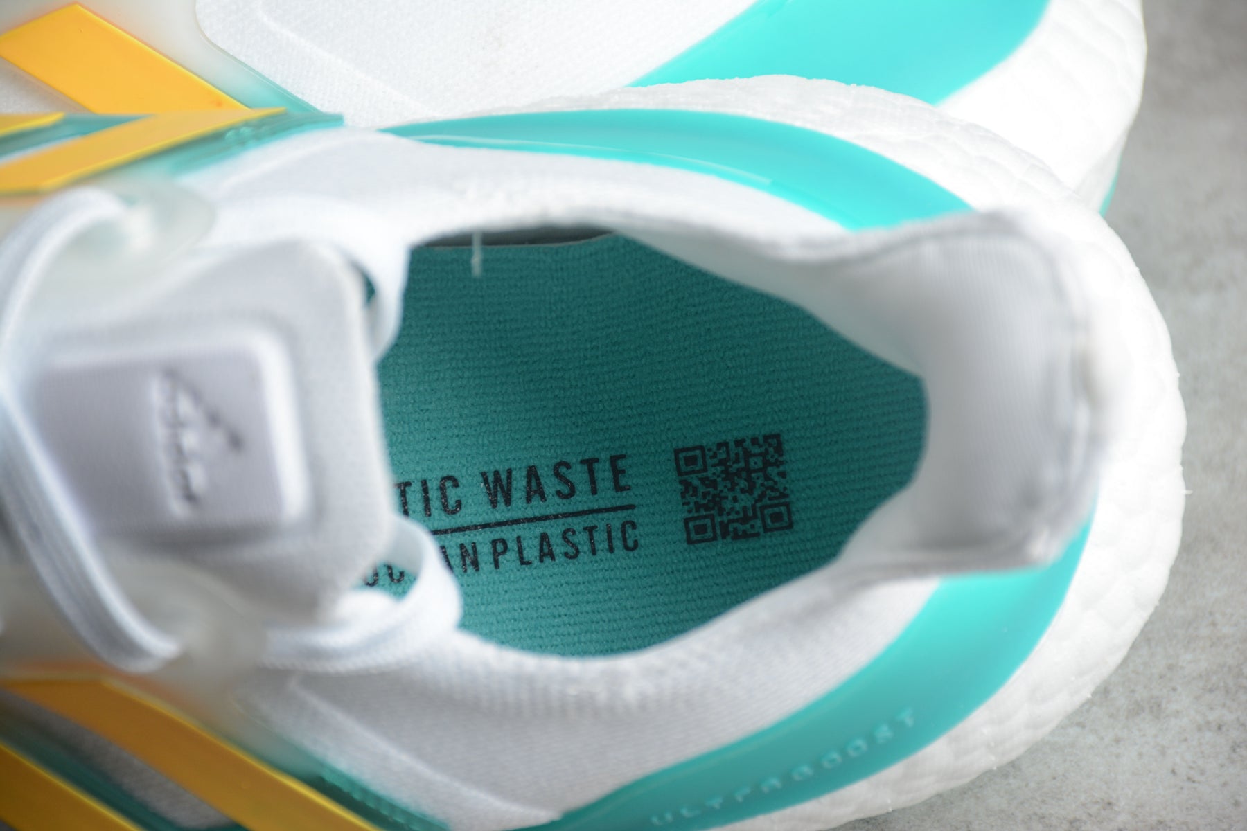 Ultraboost 21