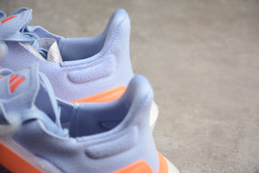 Ultraboost 21