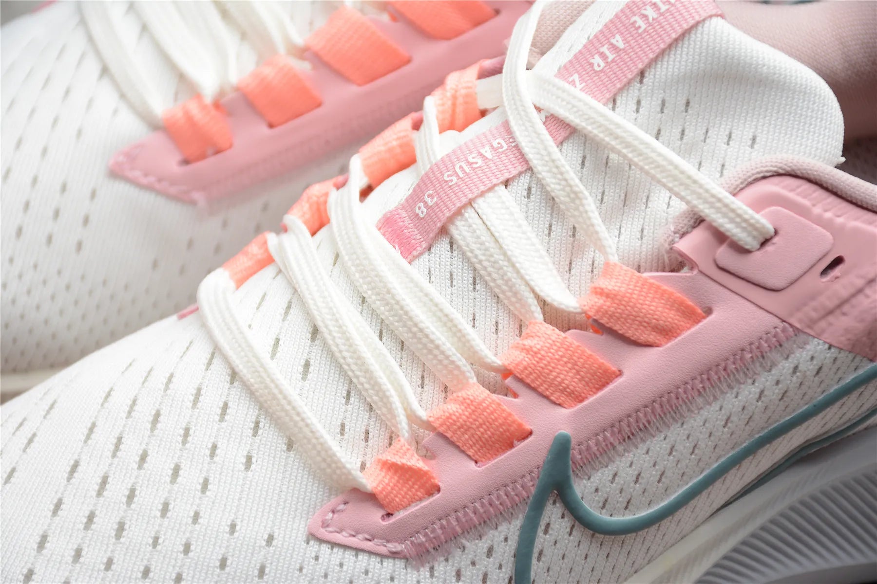 Air Zoom Pegasus 38