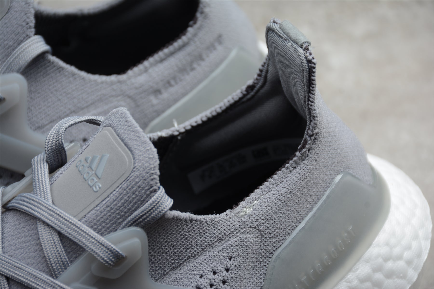 Ultraboost 21