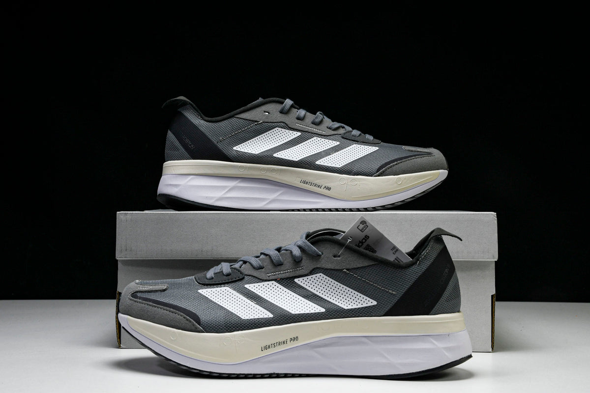 Adizero Boston 11