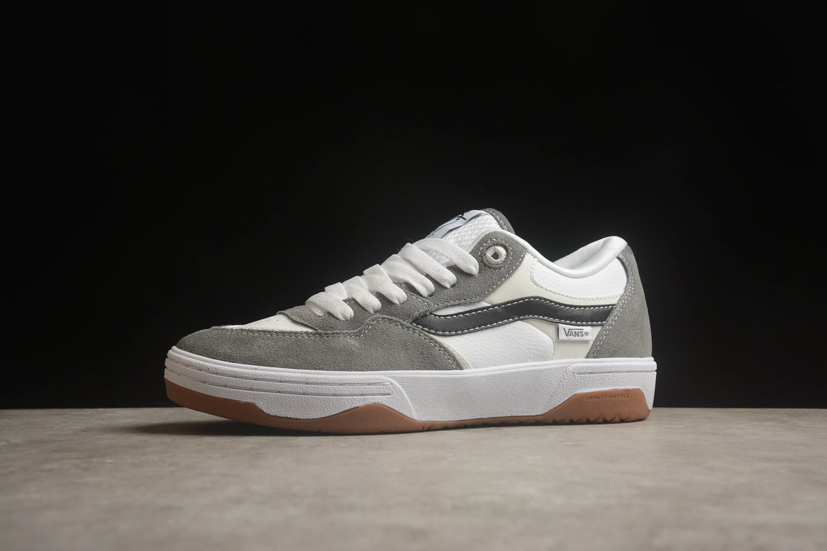 Rowan Zorilla Grey White