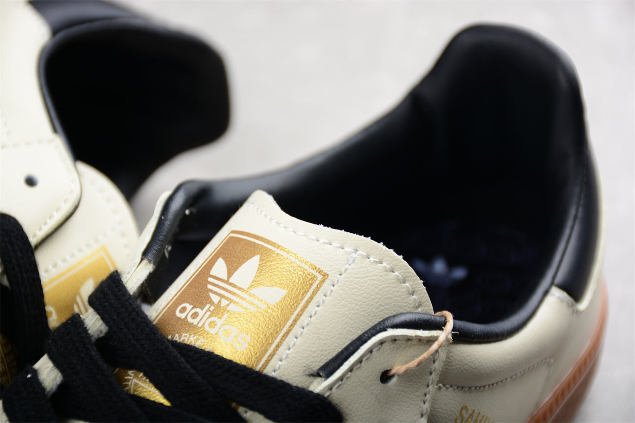 Gazelle Indoor