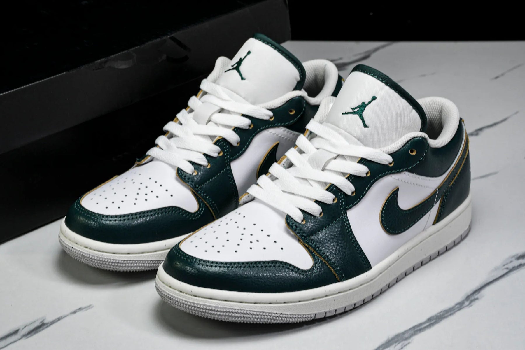 Air Jordan