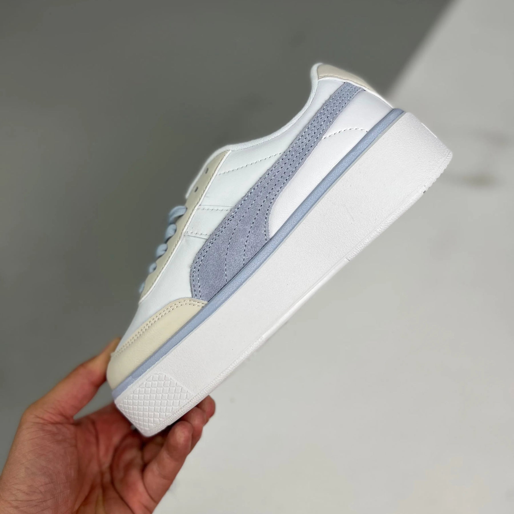 P. Oslo Maja White Blue