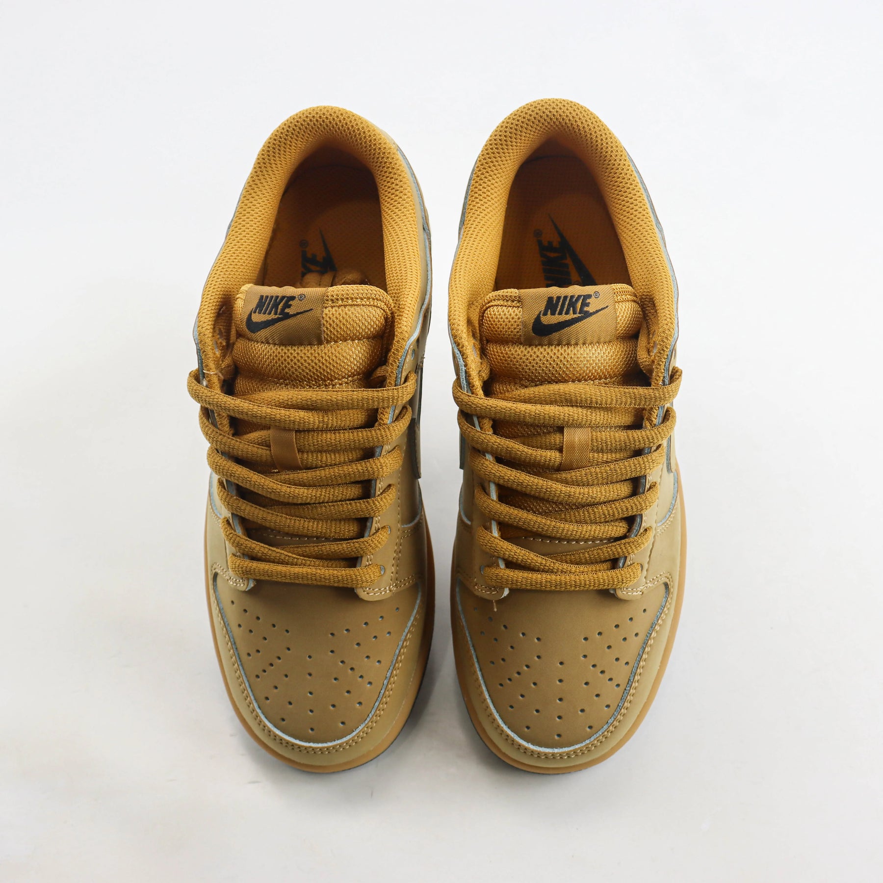Dunk Low Wheat Retro