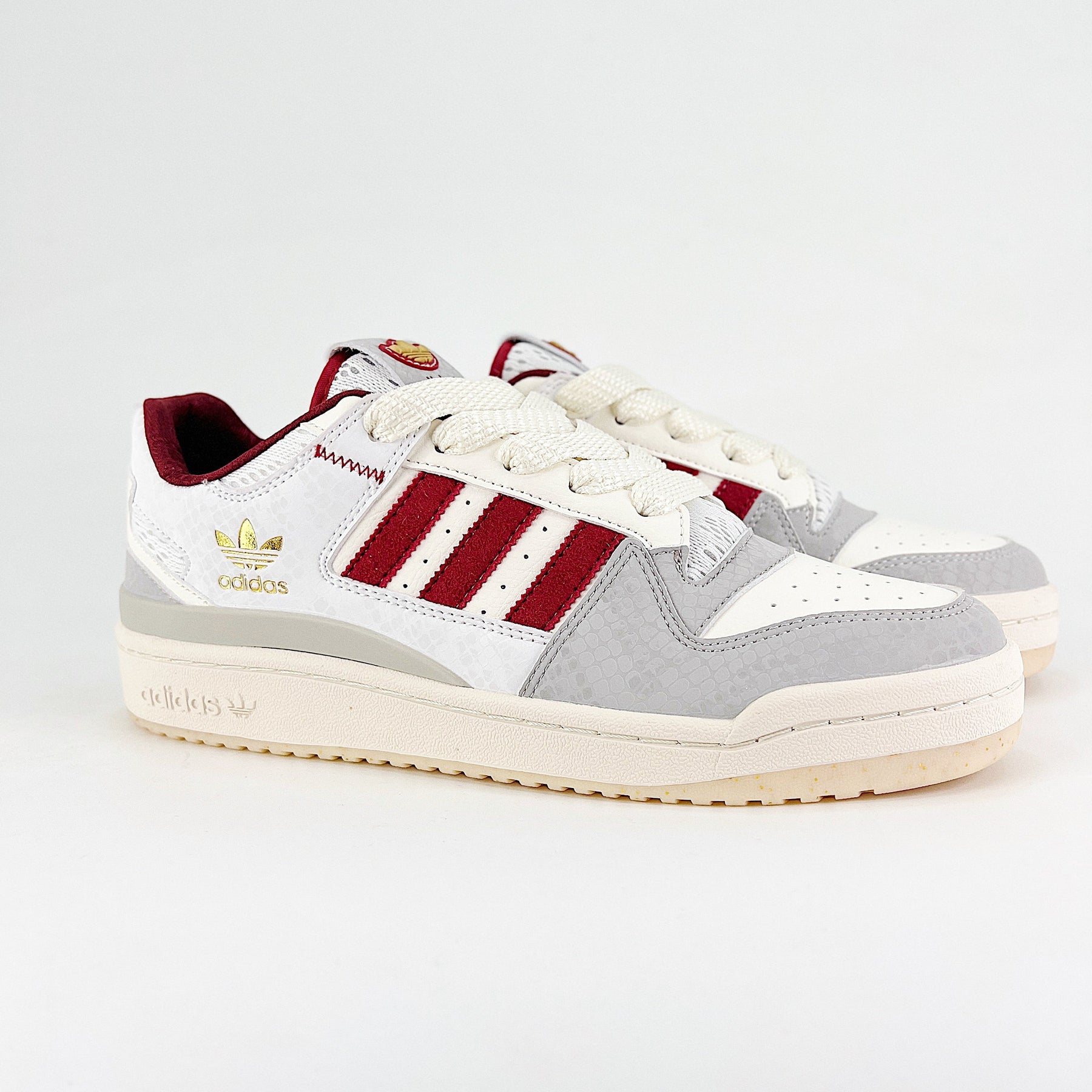 Forum 84 Low