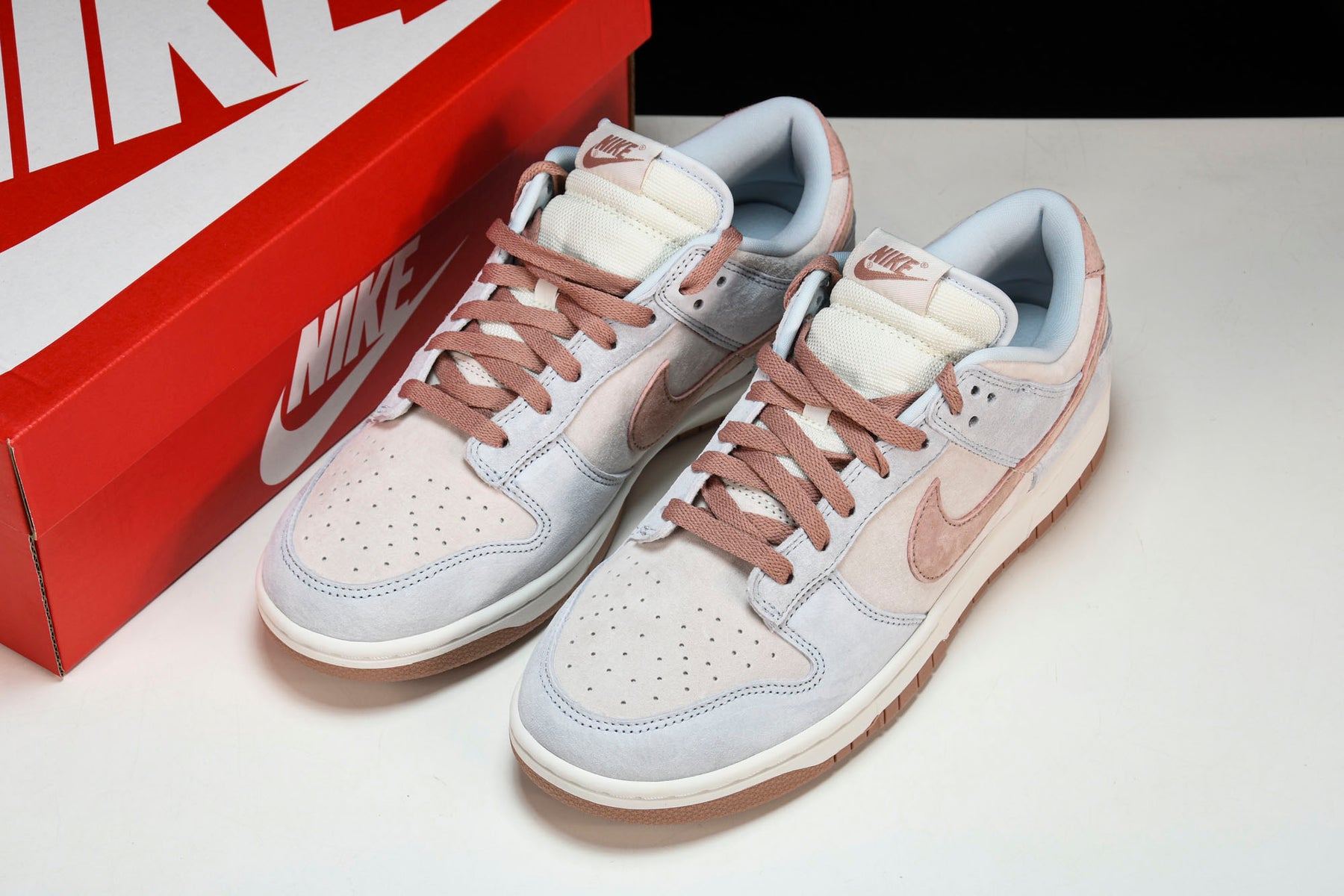 Dunk Low Fossil Rose