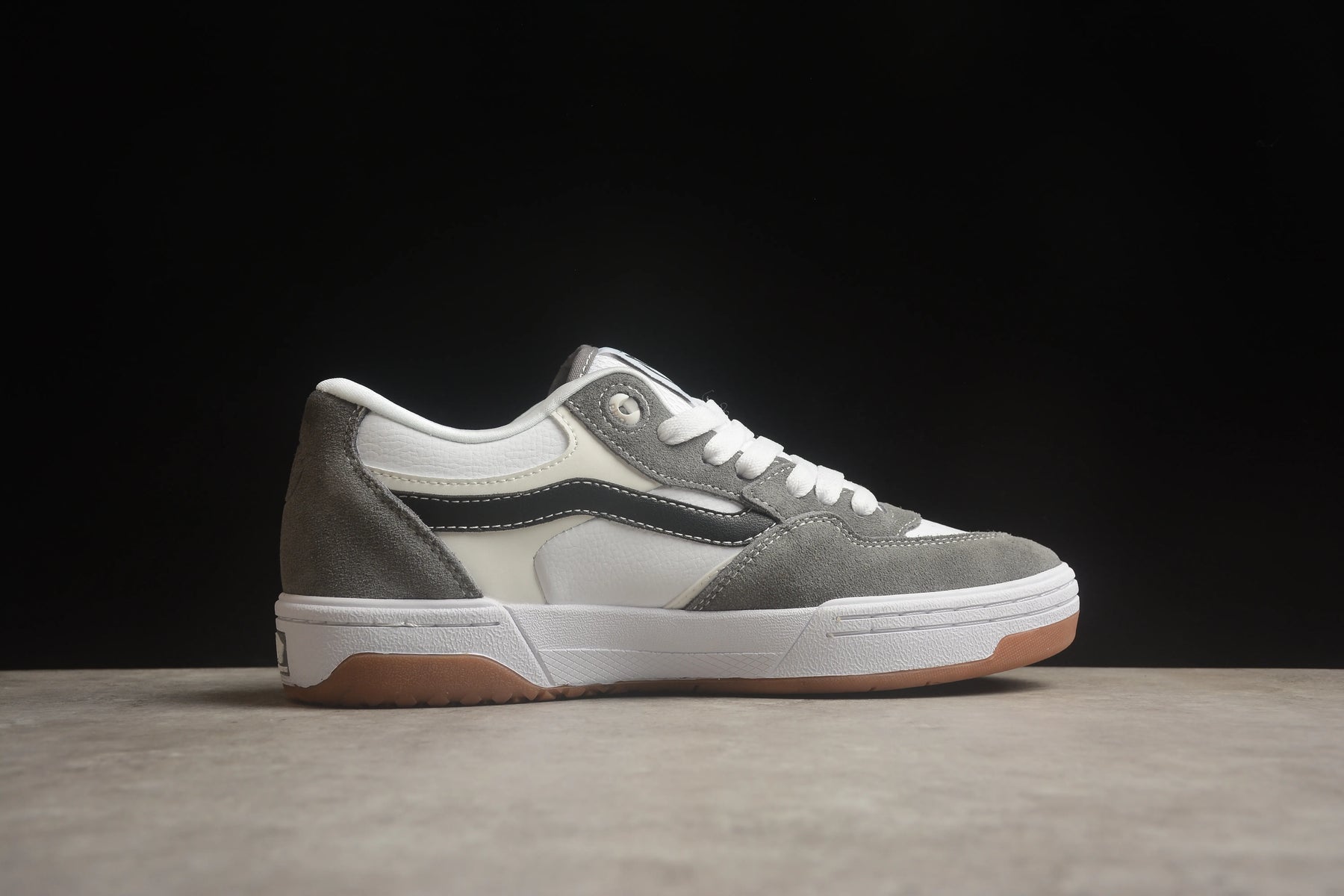 Rowan Zorilla Grey White