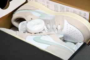 Air Jordan Low