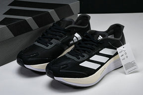 Adizero Boston 11