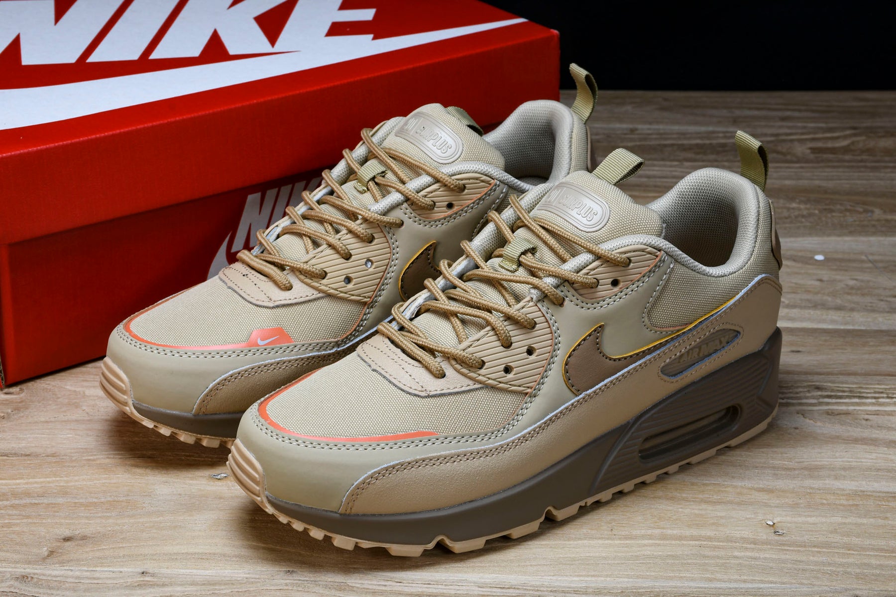 Air Max 90 Surplus