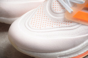 Ultraboost 21