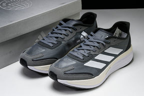 Adizero Boston 11