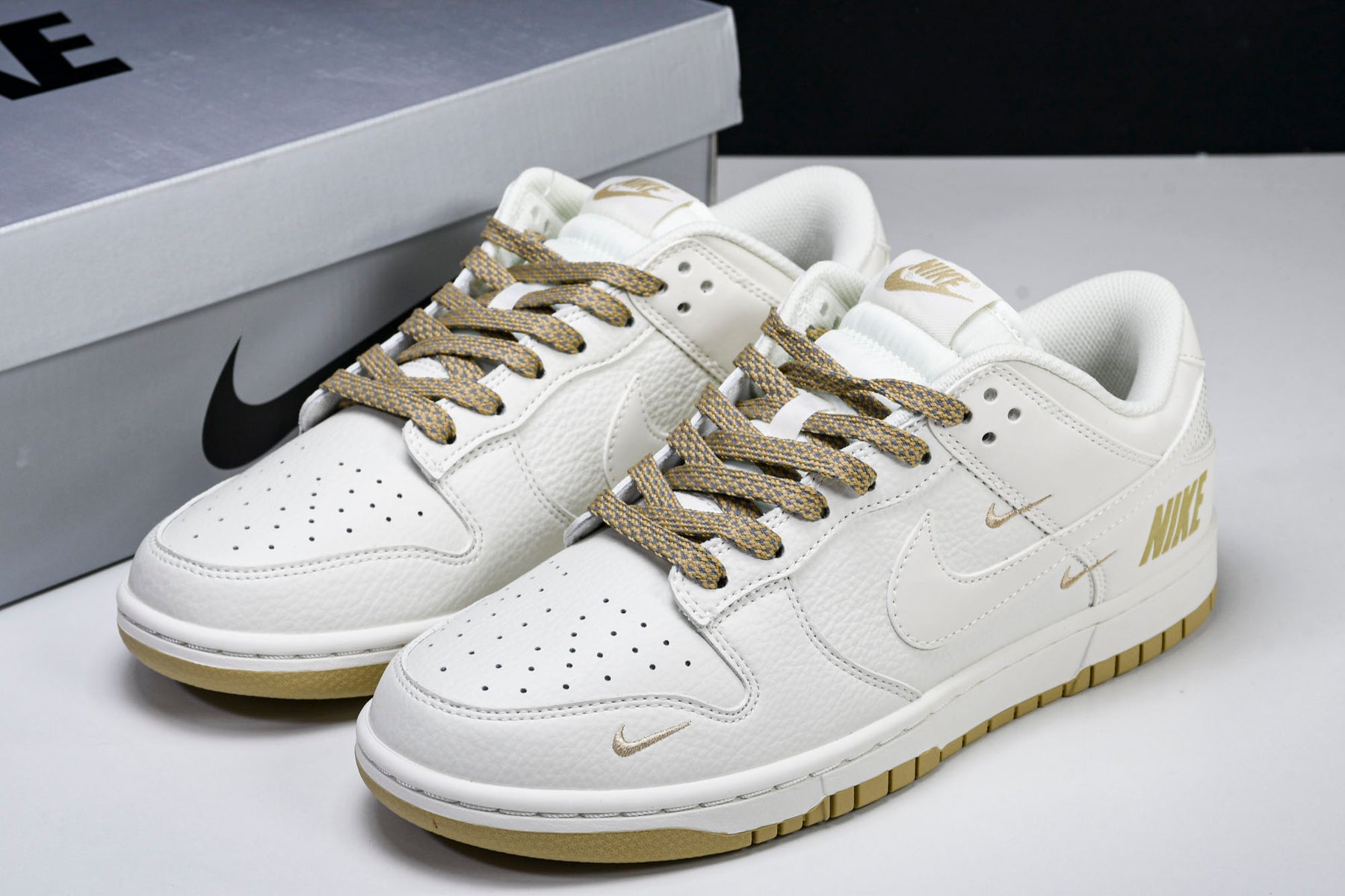 Dunk Low