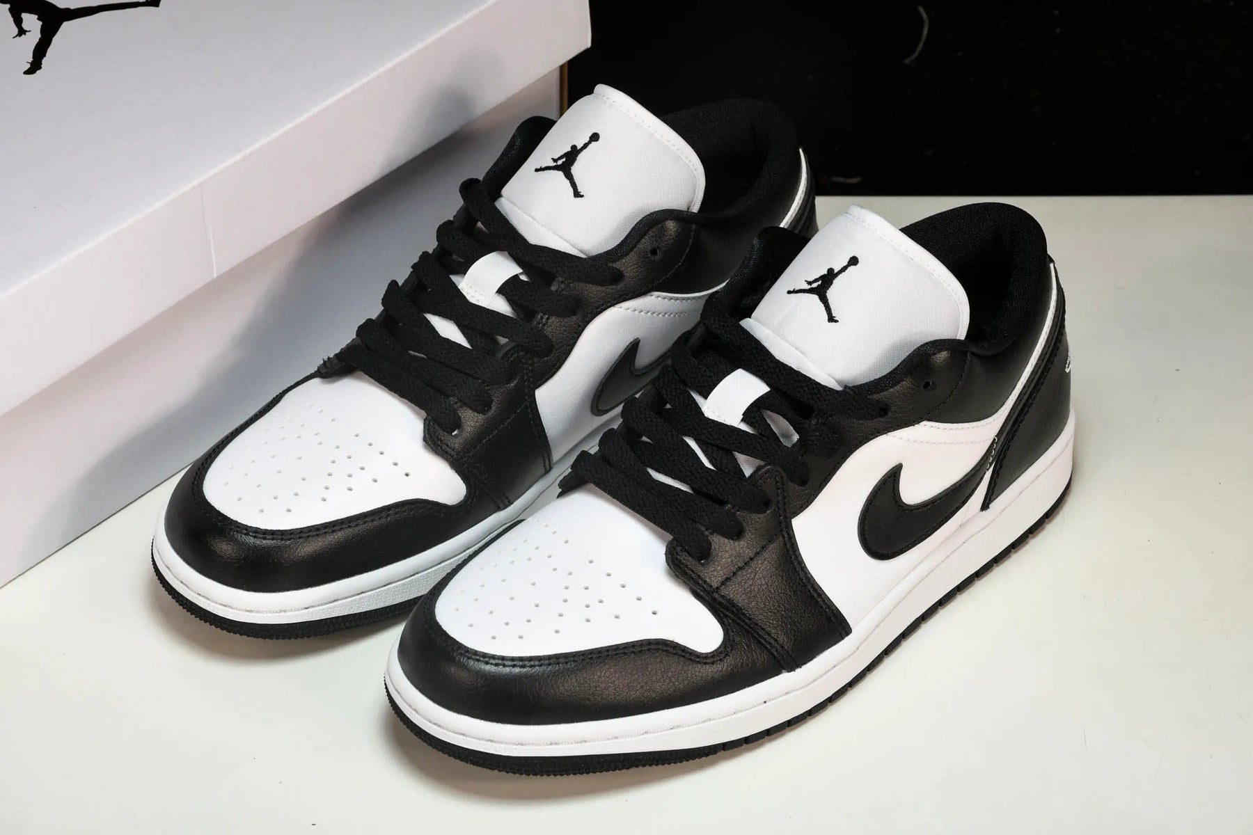 Air Jordan Panda