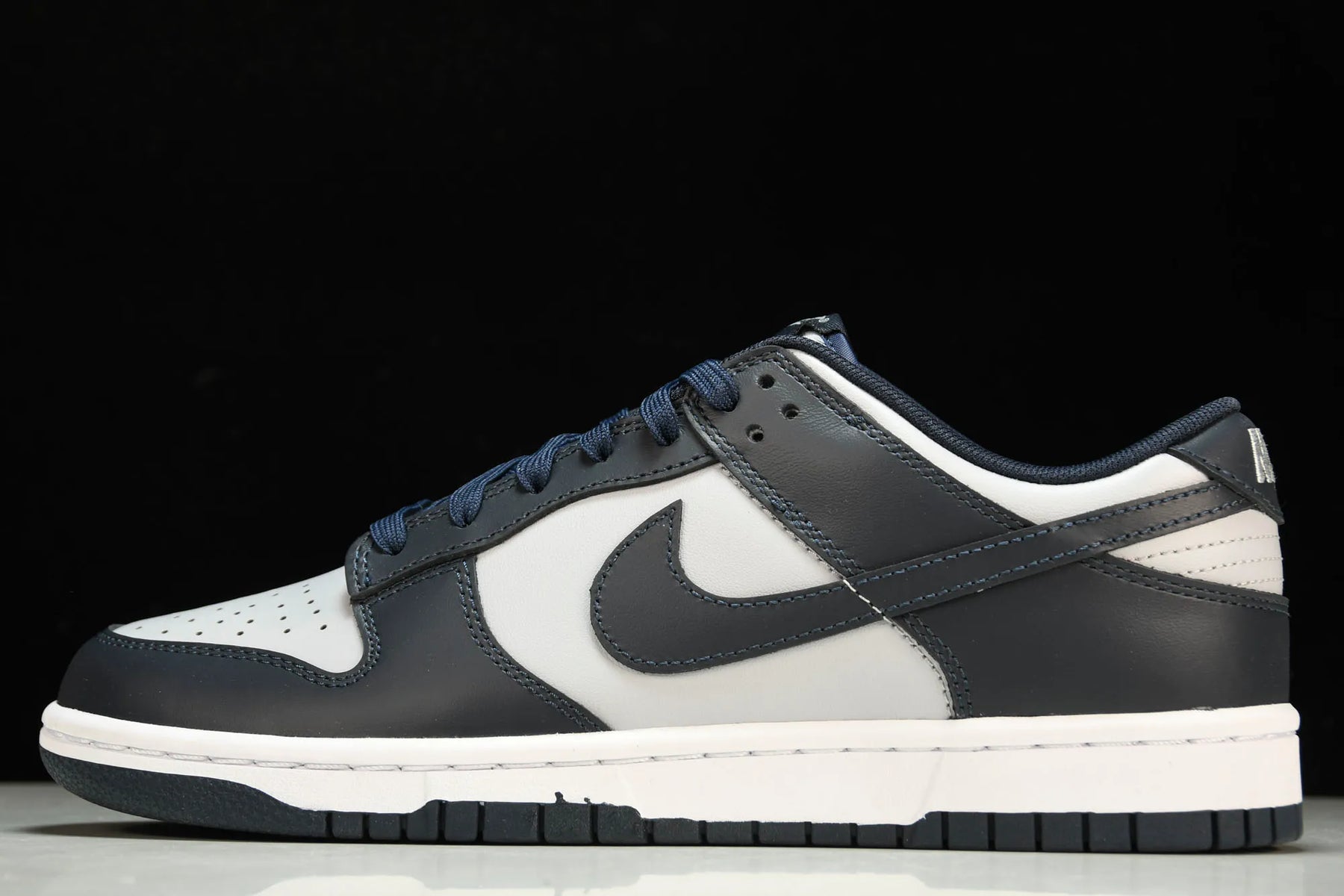 Dunk Low Georgetown
