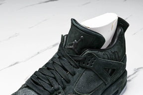 Air Jordan 4 Retro x Kaws Black