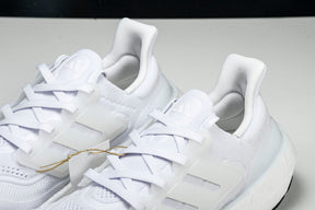 Ultraboost Light