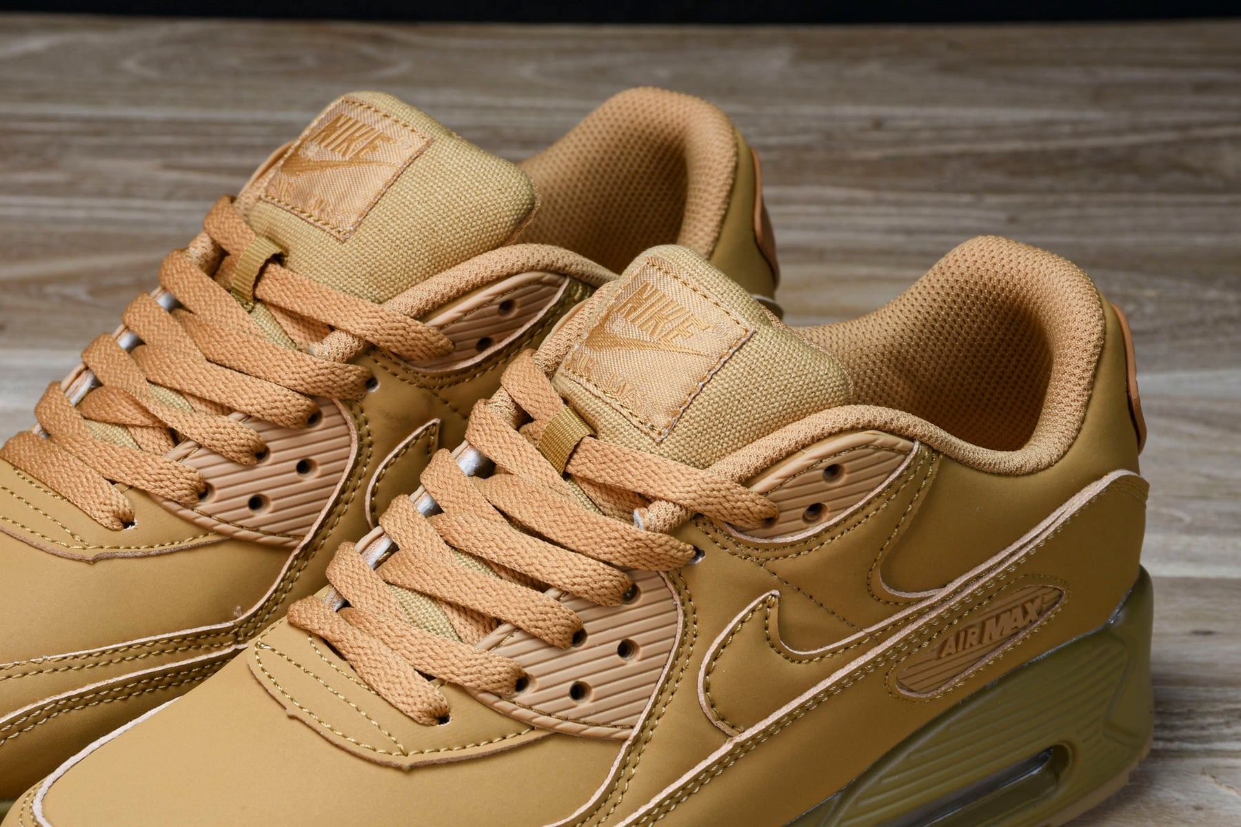 Air Max 90 Premium