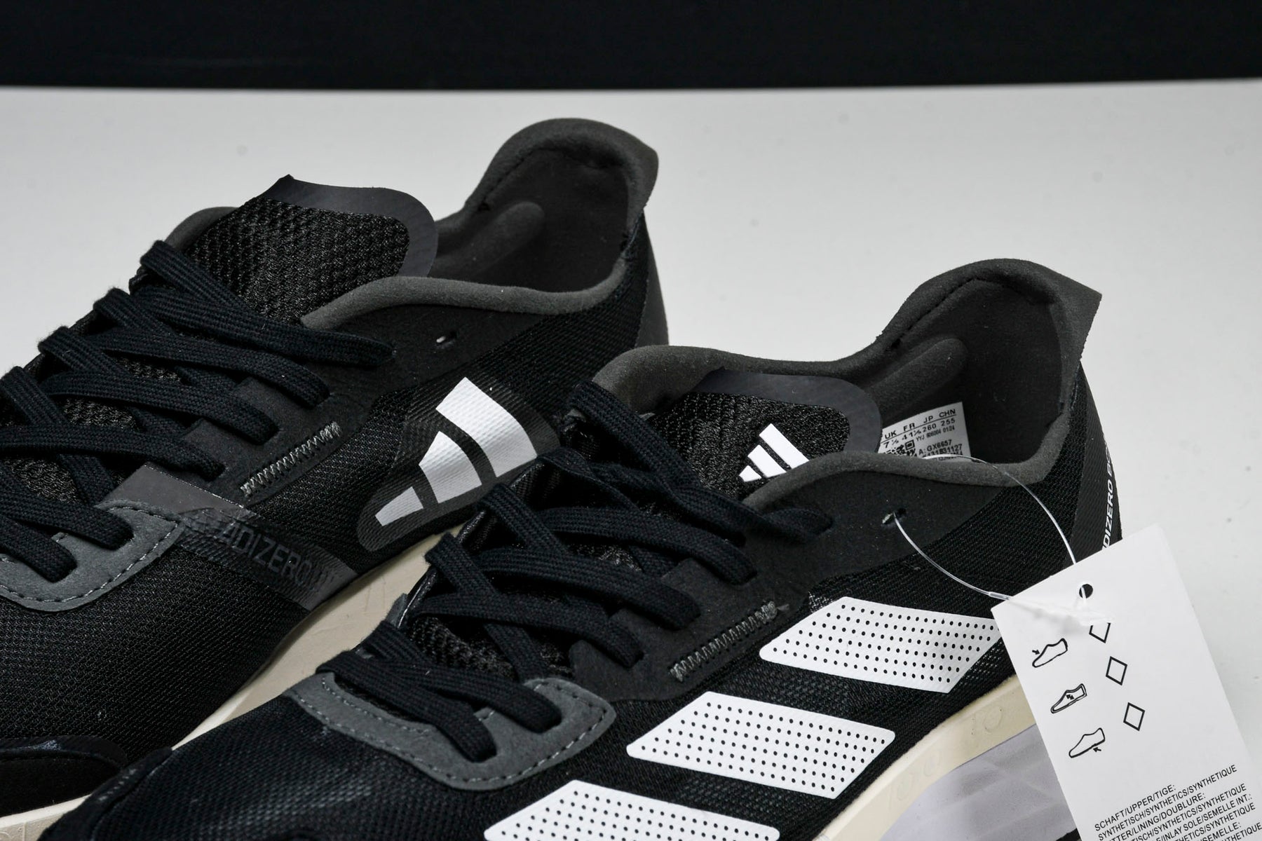 Adizero Boston 11