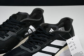 Adizero Boston 11
