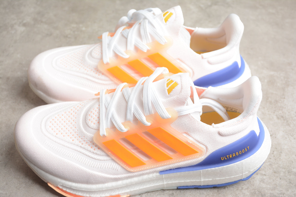 Ultraboost 21