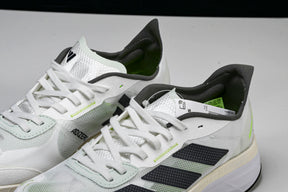 Adizero Boston 11