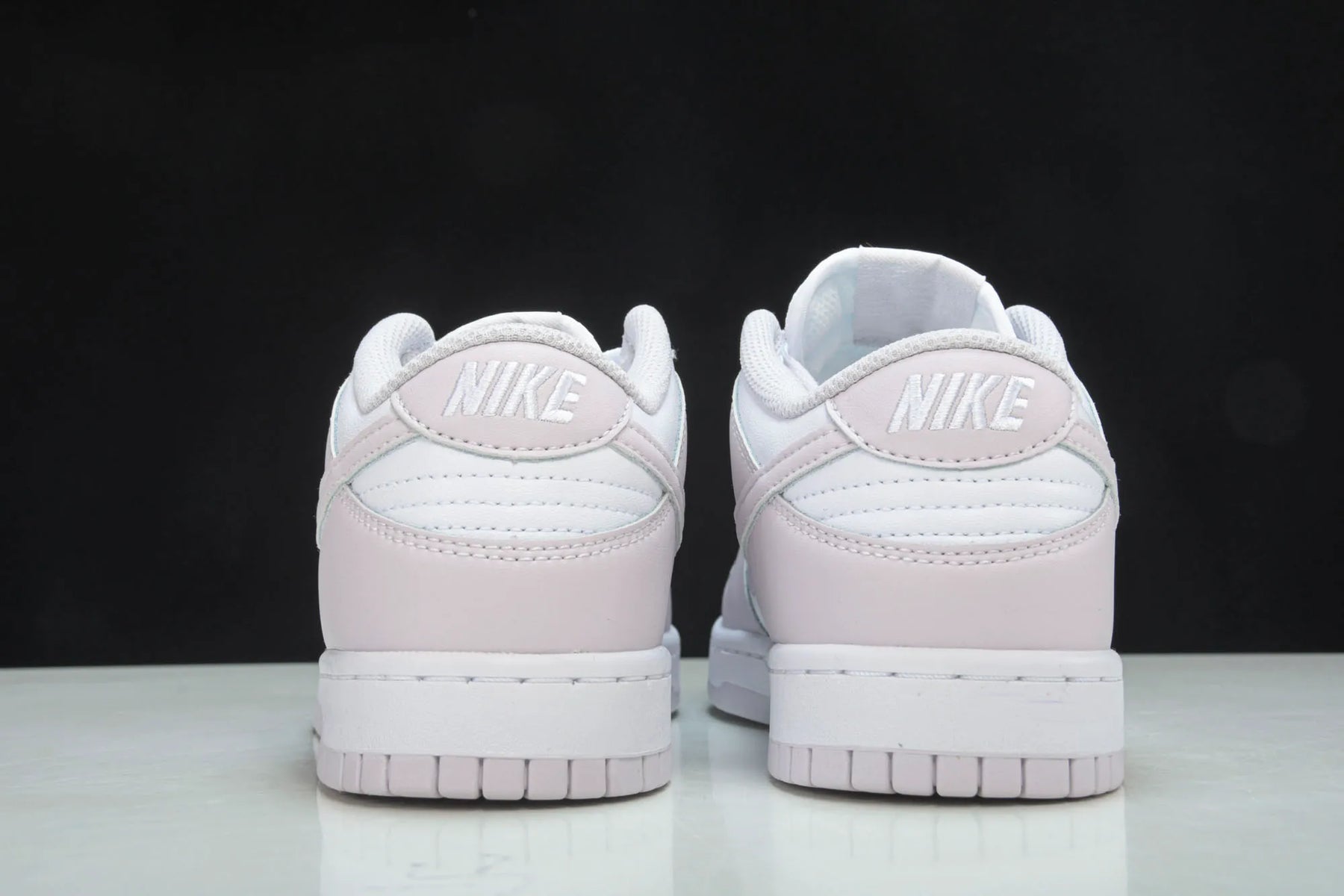 Dunk Low Light Violet