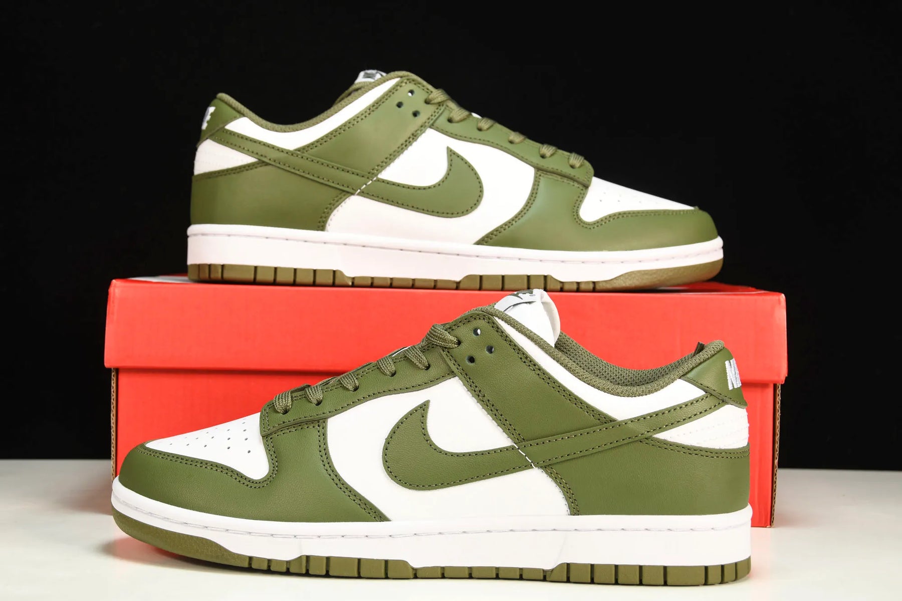 Dunk Low Oliva