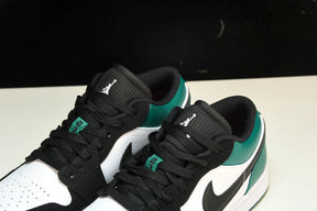 Air Jordan Low