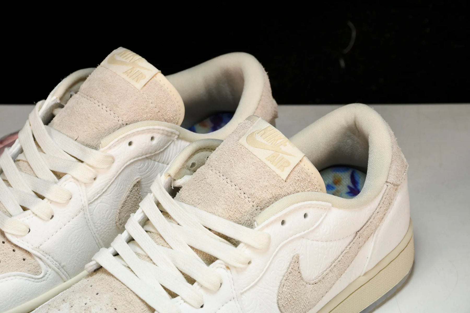 Air Jordan Low