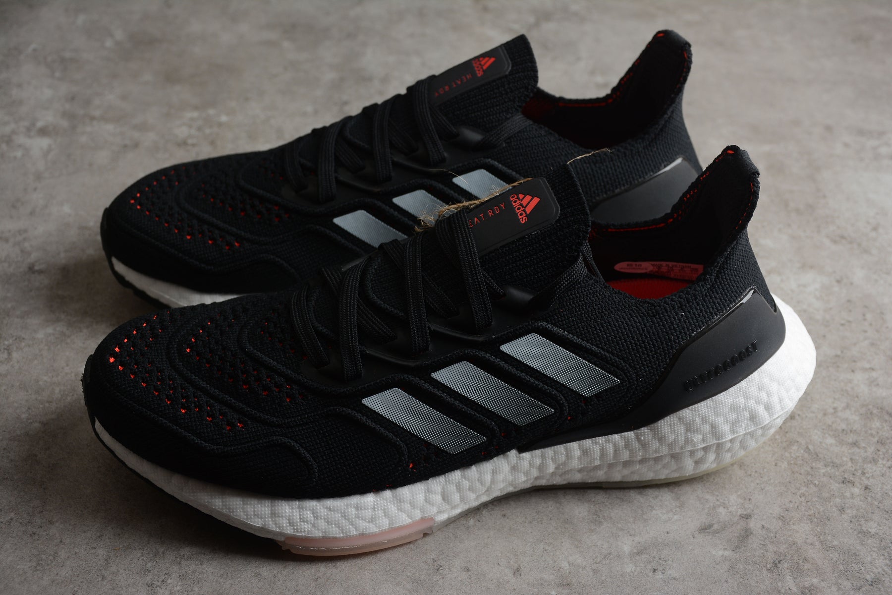 Ultraboost 21