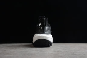 Ultraboost 21