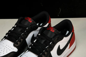 Air Jordan Black Toe