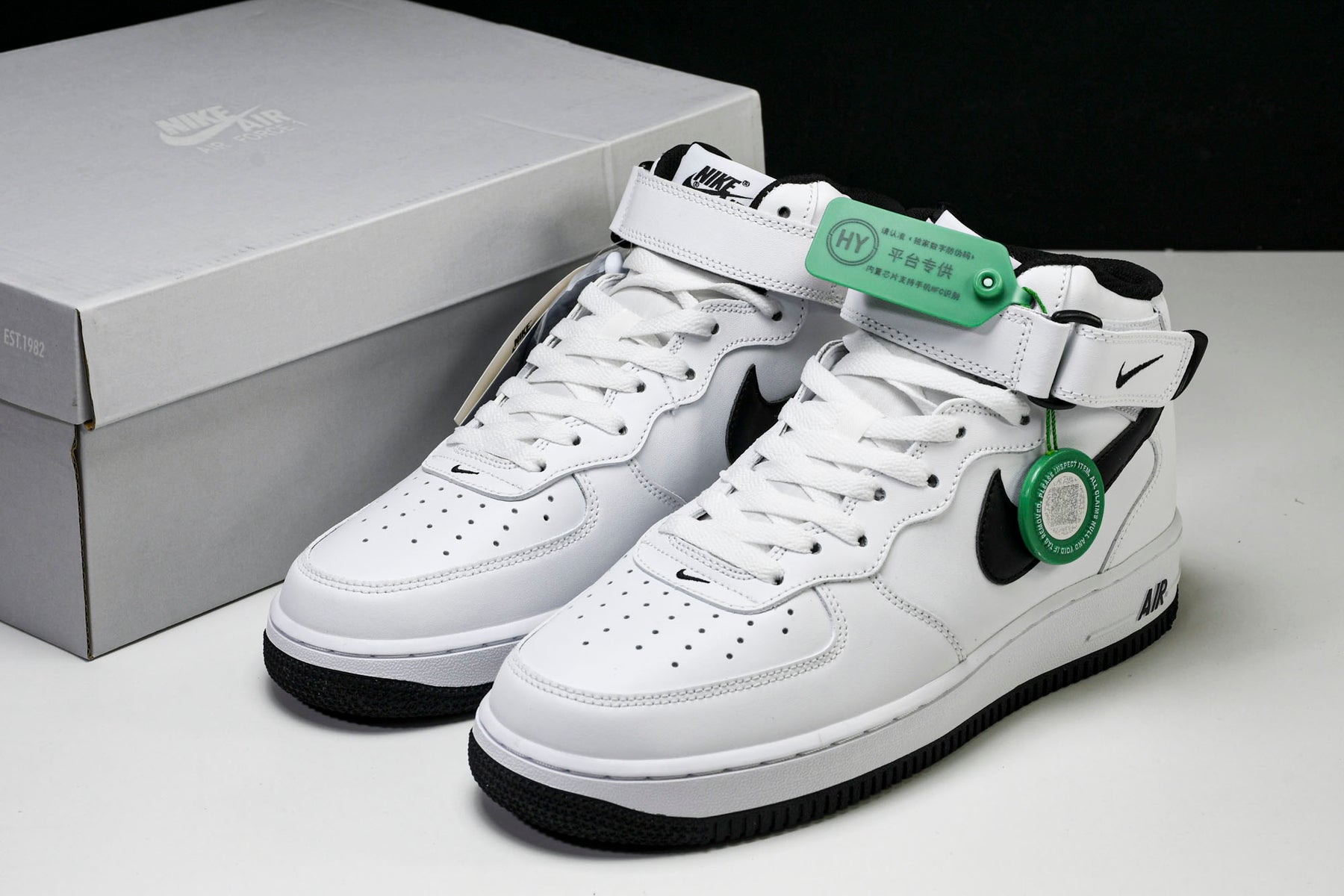 Air Force 1'07 Mid