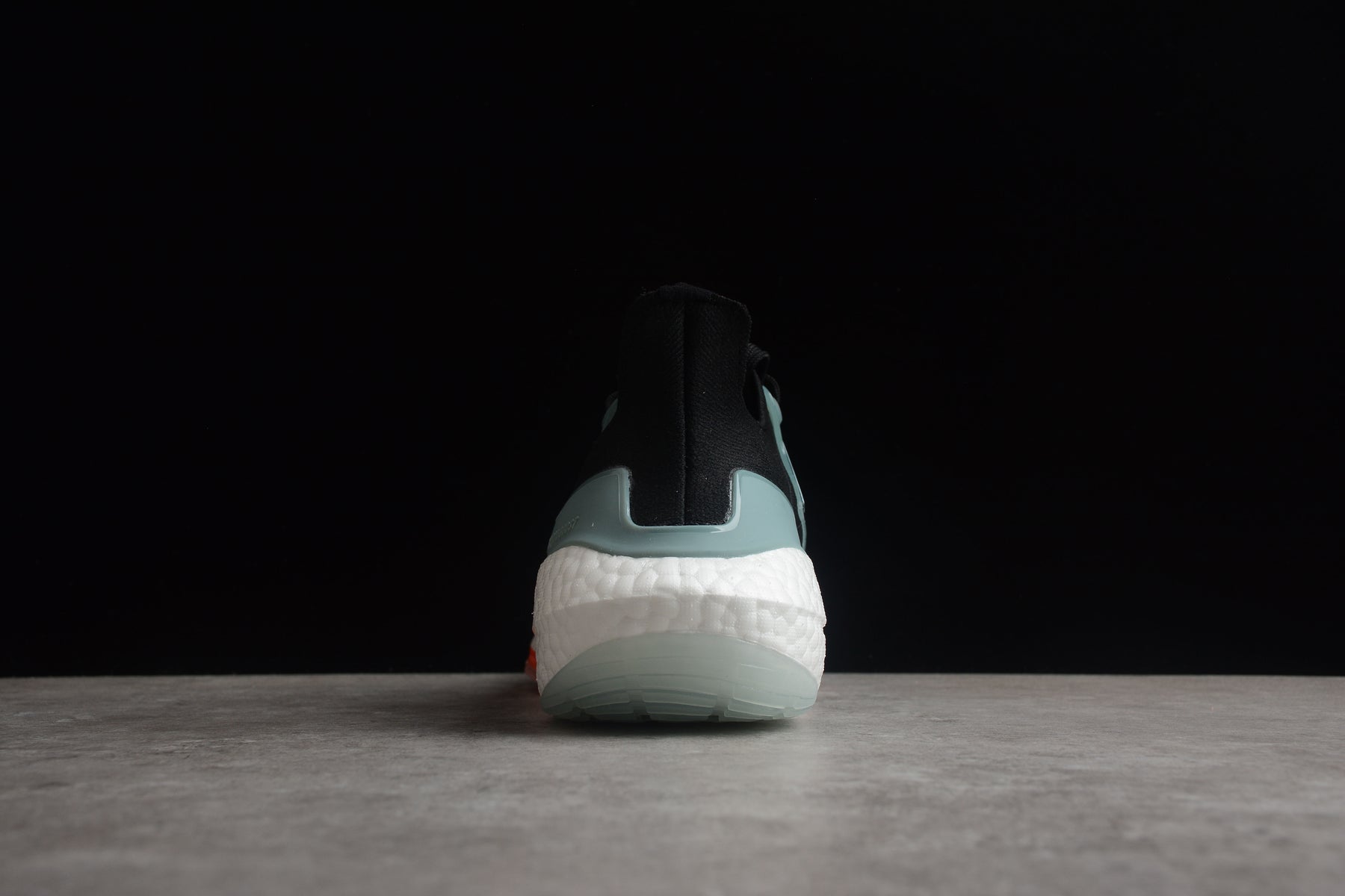Ultraboost 21